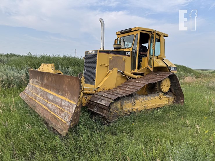 caterpillar-d6m-image-1