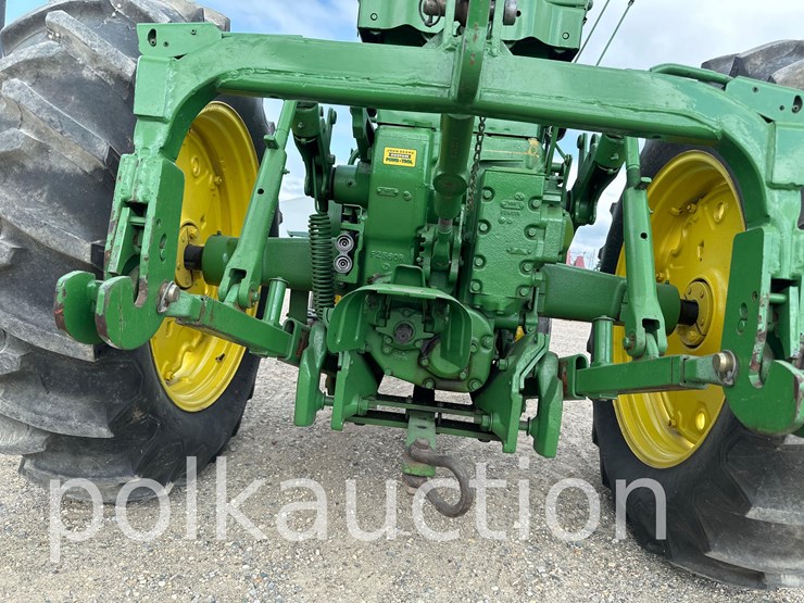 john-deere-720-image-18