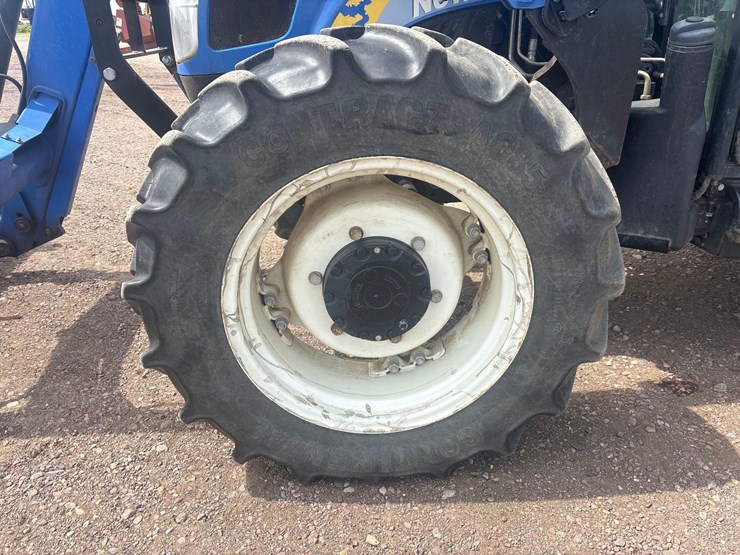 2013-new-holland-t4050-tractor-with-loader-image-35