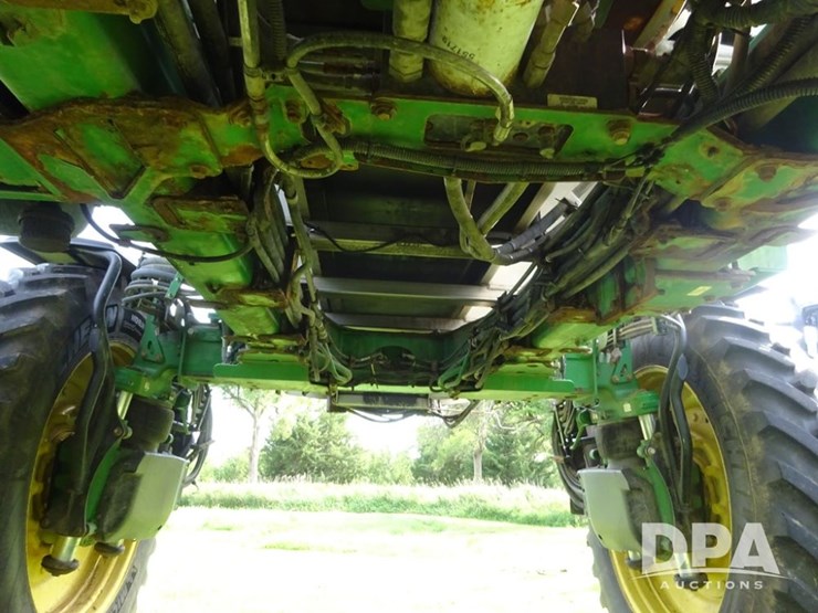 2019-john-deere-r4045-image-52