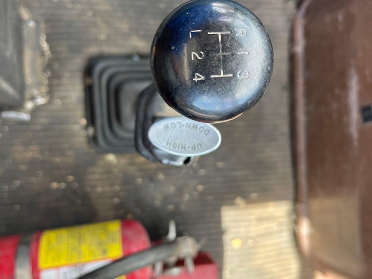 ford-l9000-image-47
