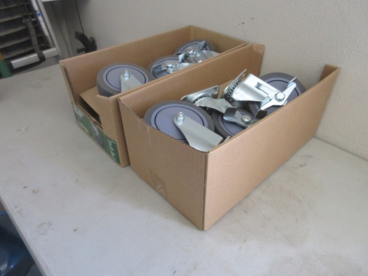 lot-of-new-unused-everbilt-swivel-casters-w/brake,-image-2