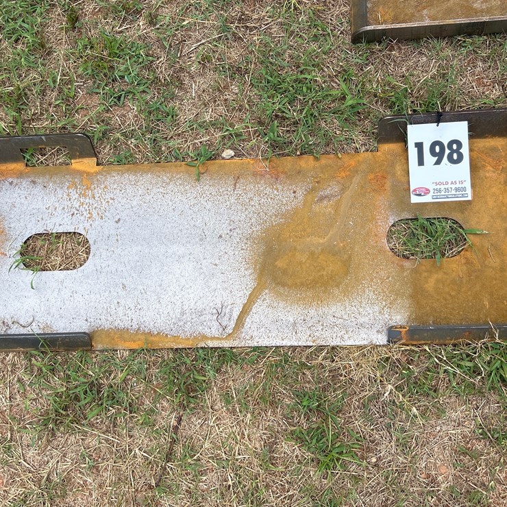#198 • Skid Steer Mounting Plate