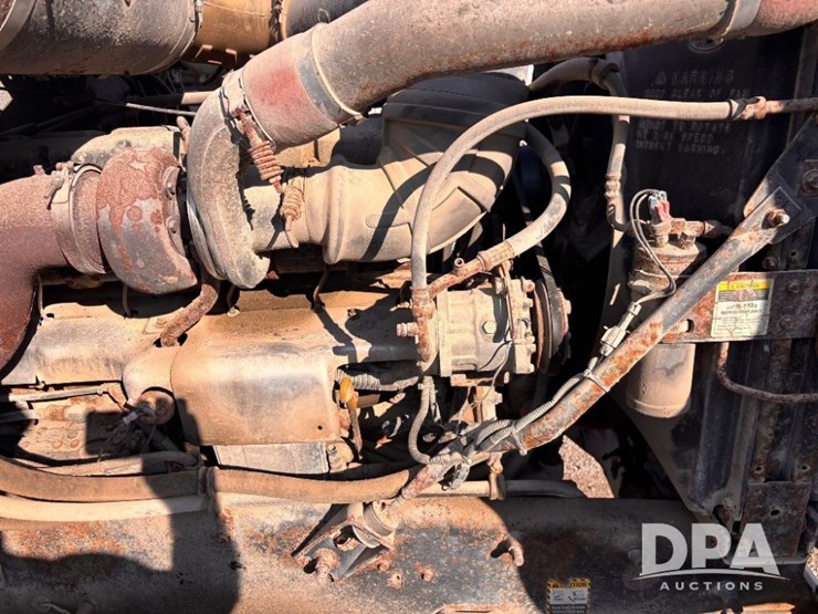 1999-mack-ch613-image-58