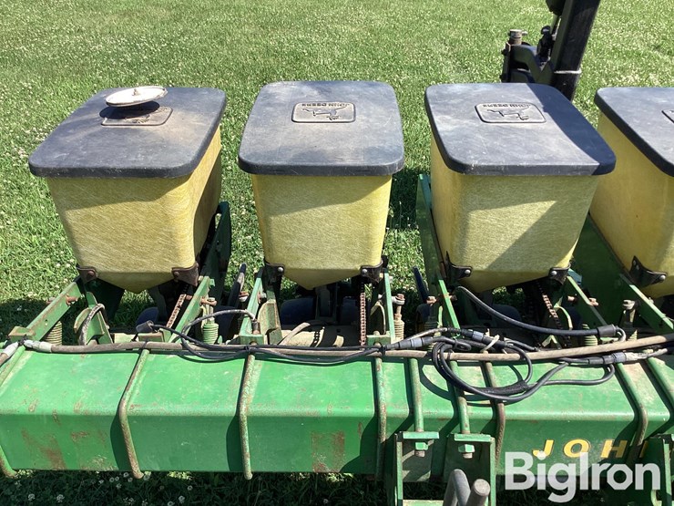 john-deere-7100-image-13