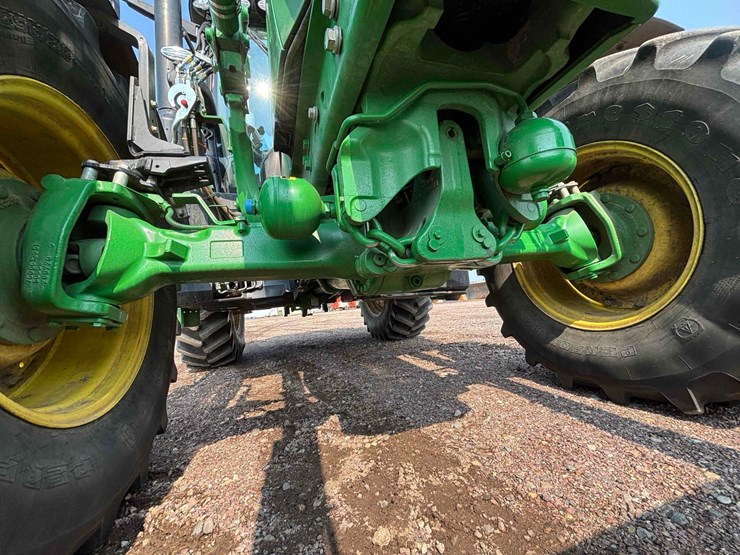 2021-john-deere-6155r-image-12