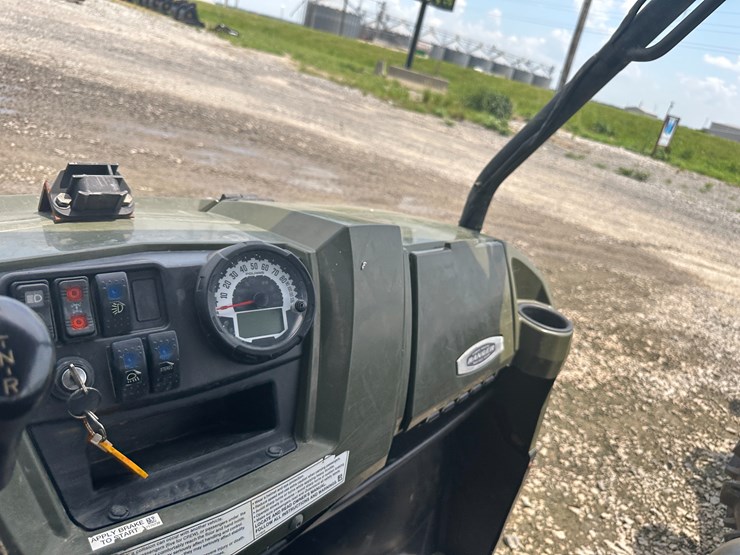 2013-polaris-ranger-800-image-48