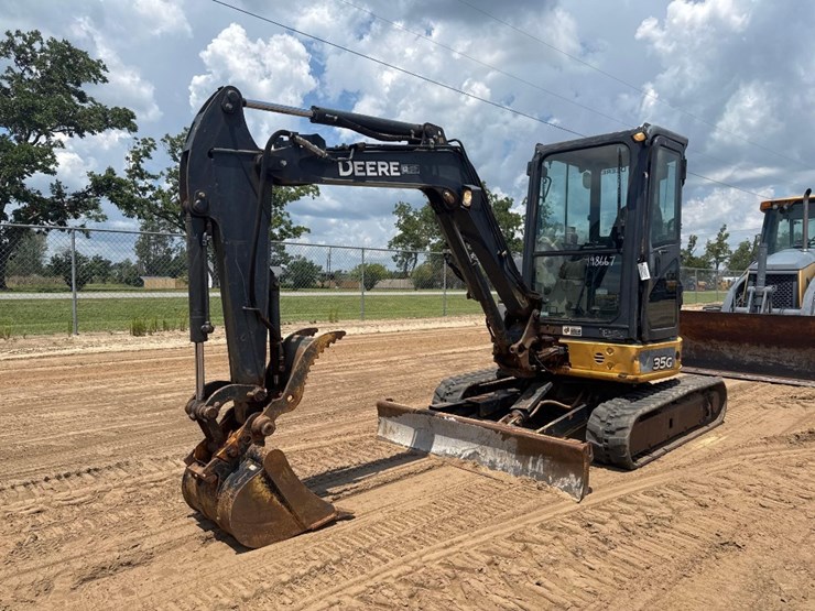 deere-35g-image-2