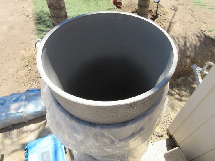 new-unused-large-round-flower-planter-pots,-image-3