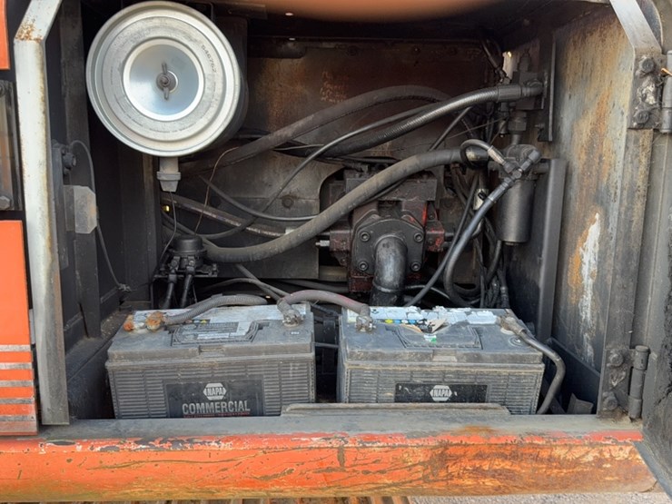 hitachi-ex150-image-14