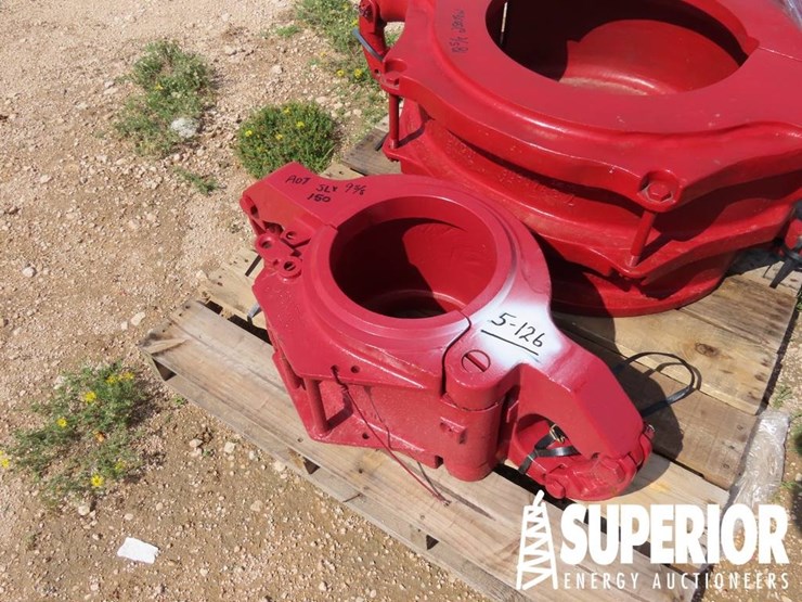 (5-126)-aot-slx-9-5/8"-150-ton-s/d-casing-elevator-image-1