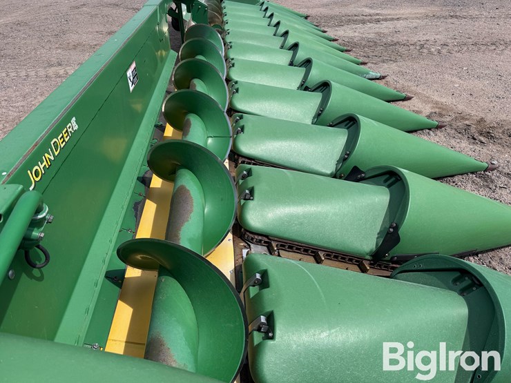 2011-john-deere-612c-image-15