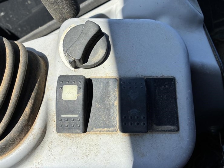 2022-deere-35g-image-20