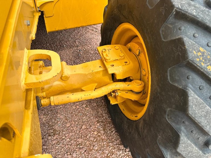 2006-deere-310sg-image-48
