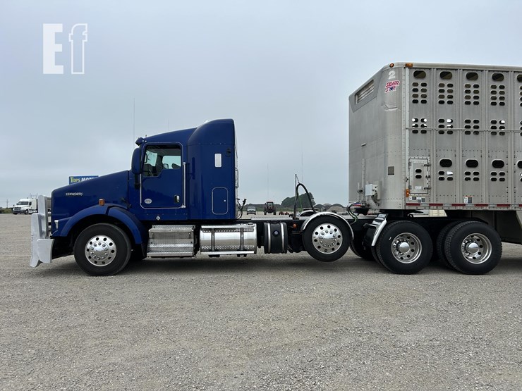 2018-kenworth-t800-image-12