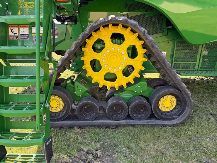 2021-john-deere-s770-image-19