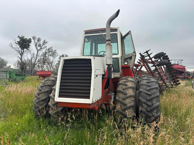 1974-case-2470-tractor-image-4