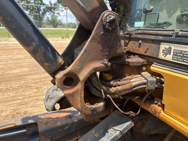 deere-35g-image-21