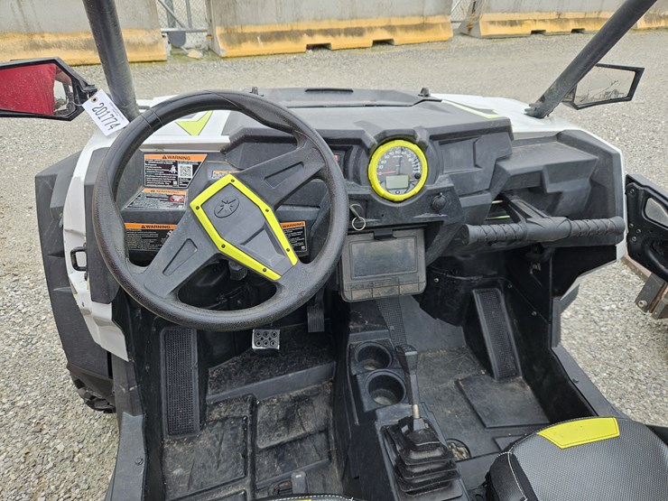#201774-•-2018-polaris-rzr1000-xp-utv-image-8