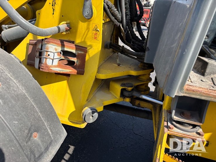 2012-wacker-neuson-wl50-image-31