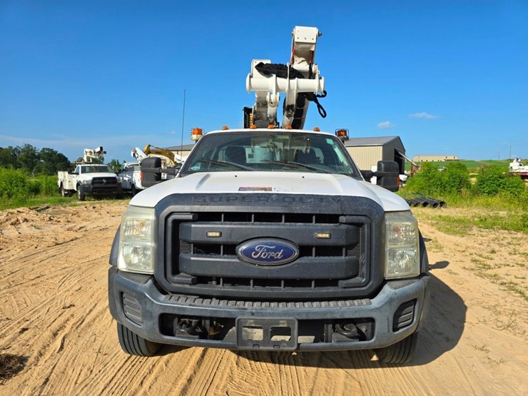 2016-ford-f550-image-3
