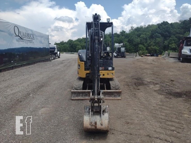 2022-deere-26g-image-2