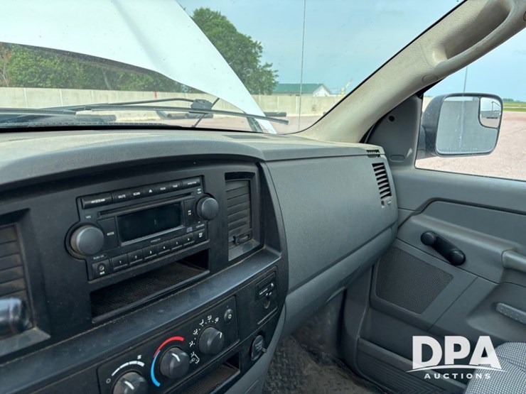 2006-dodge-ram-2500-image-47
