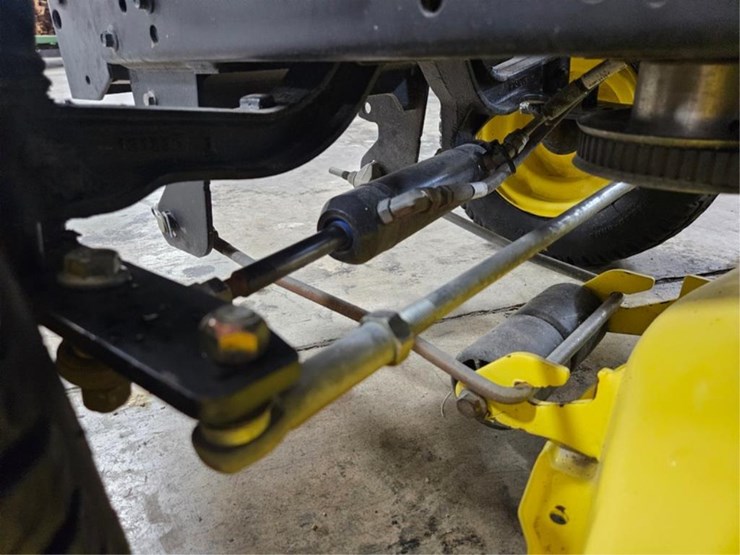 2013-john-deere-x530-image-29