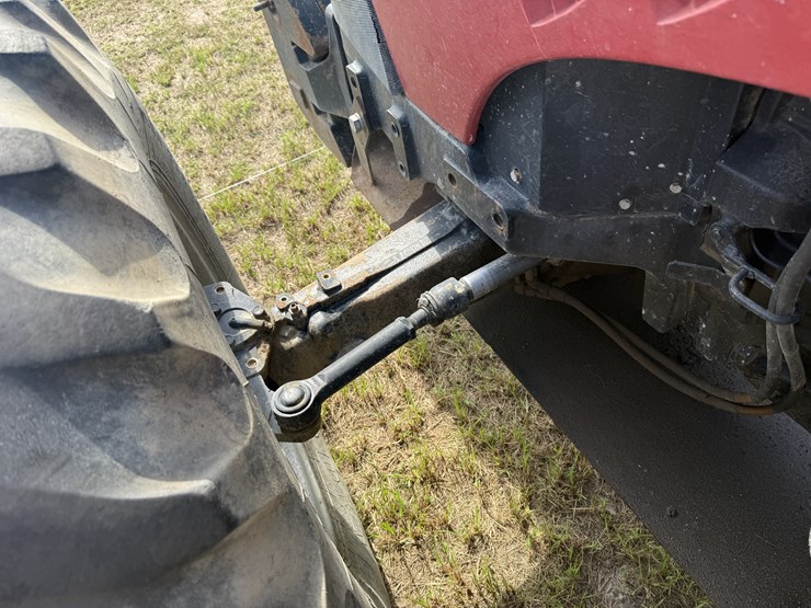 case-ih-farmall-105u-image-8