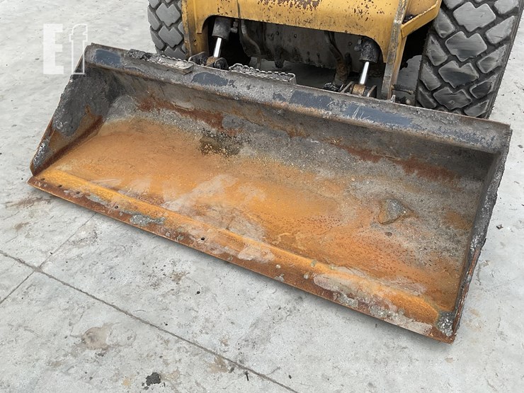 2021-caterpillar-272d3-image-9