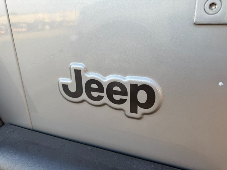 2000-jeep-wrangler-image-14