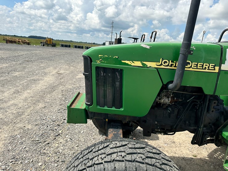 2005-john-deere-5205-image-27
