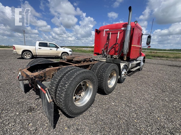 2007-mack-vision-cx613-image-5