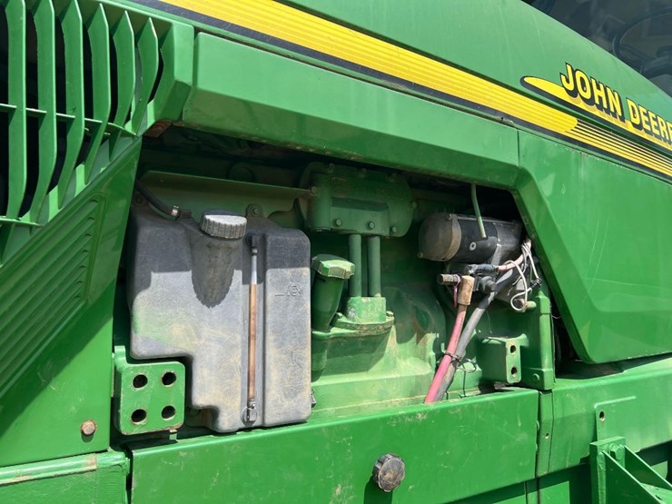 john-deere-8410t-image-20