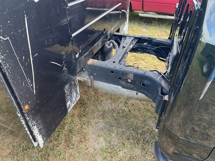 2017-ford-f450-xl-image-6