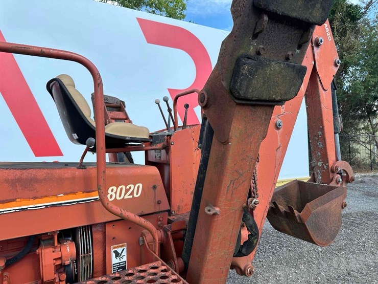 2001-ditch-witch-8020-image-15