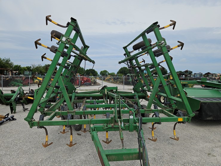 1994-john-deere-980-image-3