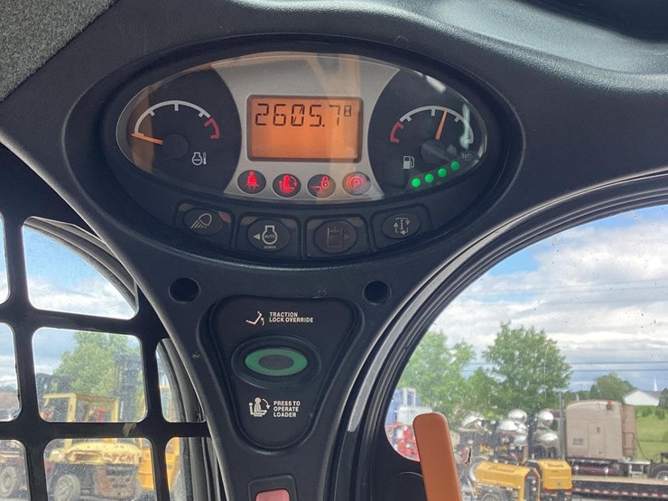 2018-bobcat-t770-image-18