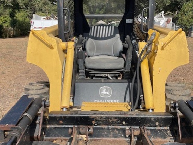 2005-john-deere-317-image-37