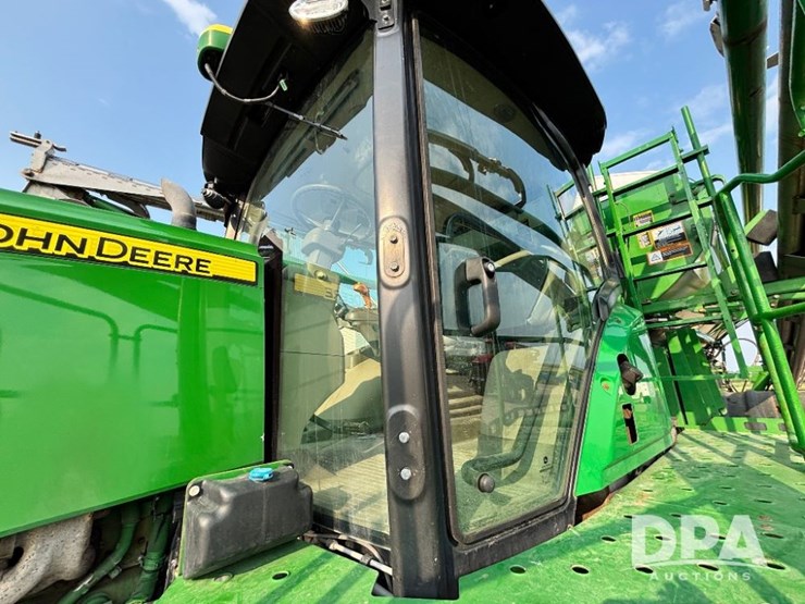 2019-john-deere-f4365-image-32