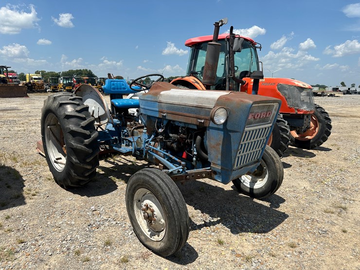 ford-3000-image-2