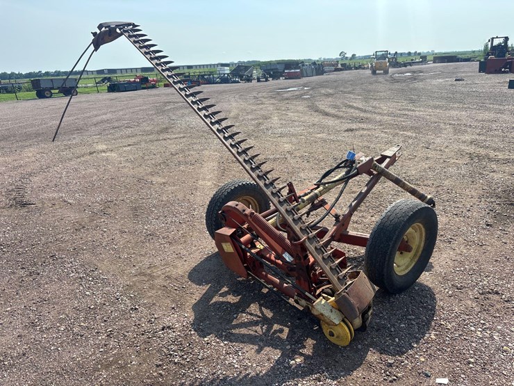 sickle-bar-mower-image-1