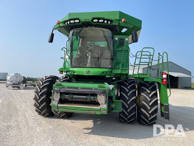 2016-john-deere-s690-image-28