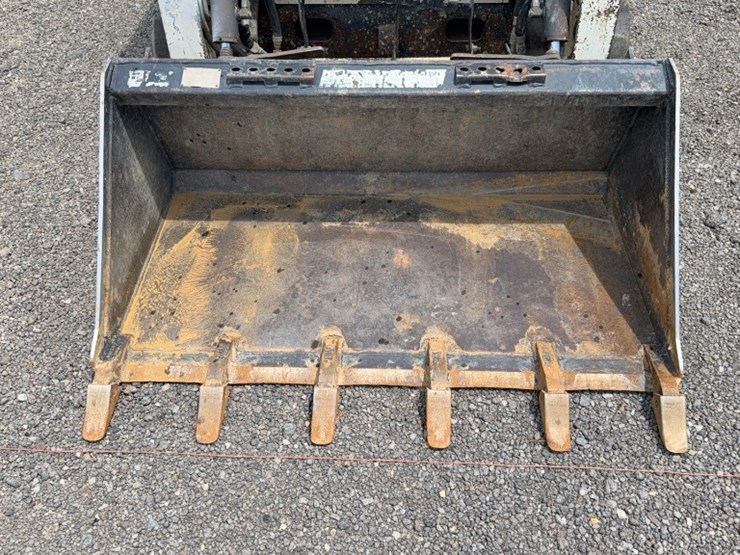 2020-bobcat-t450-image-4