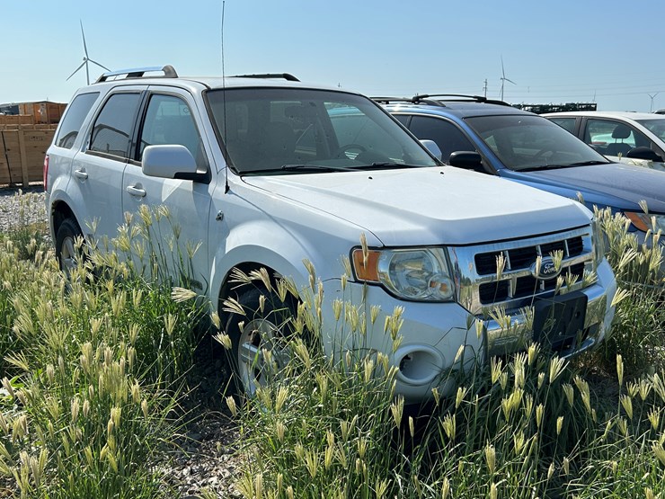 ford-escape-image-3