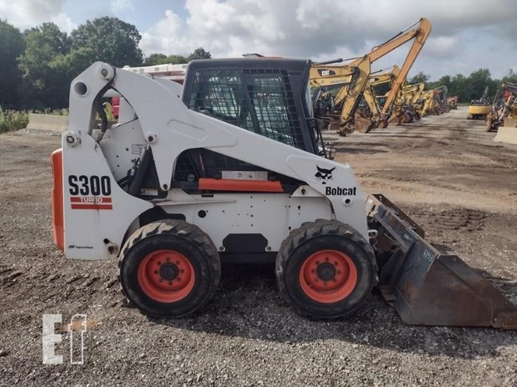 2005-bobcat-s300-image-3