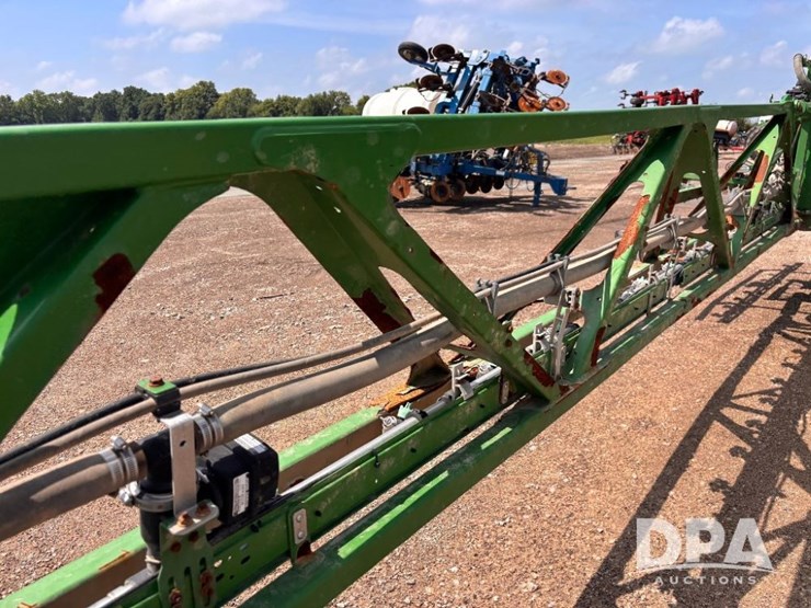 2017-john-deere-r4045-image-110