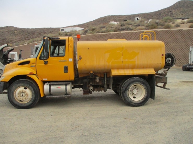 2013-international-durastar-4300-image-11