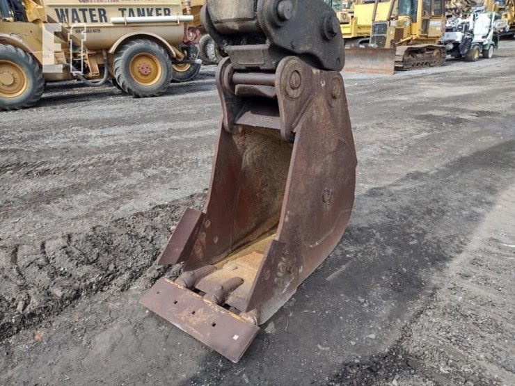 2011-kobelco-sk210-image-19