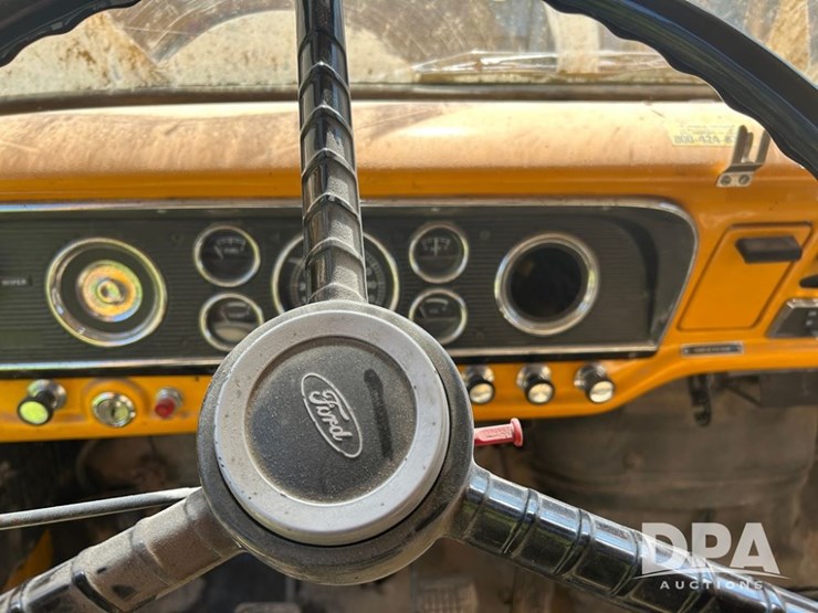 1977-ford-f750-image-26